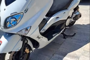 Yamaha TMAX 500 ( prezzo trattabile)