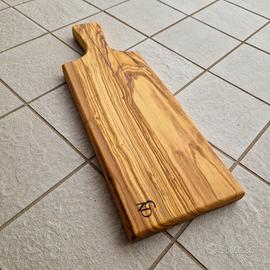 Tagliere in legno d'ulivo