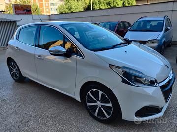 Peugeot 208 Diesel 5 Porte 75cv