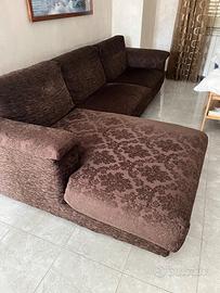 Divano - Grande e comodo