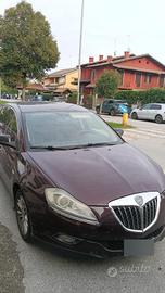 Auto in buono stato 