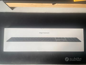 Magic Keyboard con tastierino numerico