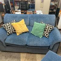 Divano due posti con comò