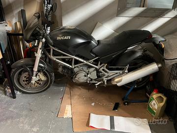 Ducati monster 620 dark ie