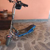monopattino elettrico  gomme grandi fuoristrada 