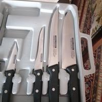 valigetta con coltelli