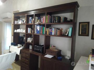 libreria in arte povera