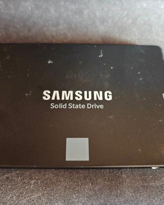 SSD Samsung 870 EVO 1TB SATA 2.5" usato