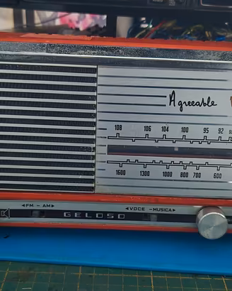 Radio Vintage Anni '70 Geloso Mod. G.16-7