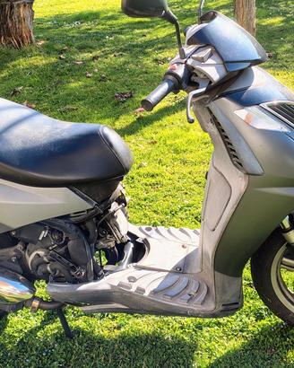 Ricambi Aprilia sportcity 200