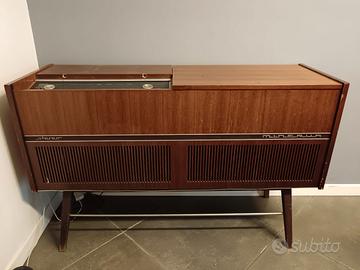 Radio e giradischi Minerva