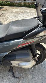 Honda sh isport 300