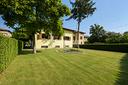 villa-indipendente-con-ampi-spazi-e-garage-doppio
