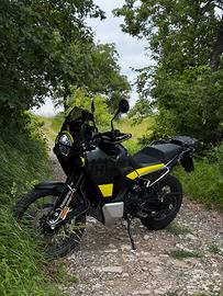 Husqvarna Norden 901 nuova 06-2025 accessoriata