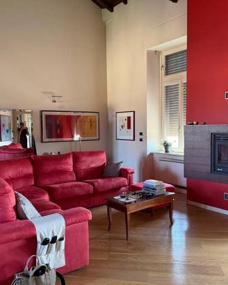 Appartamento di 160 m² con 4 locali e box auto a C