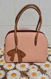 Borsa a spalla in similpelle con fiocco