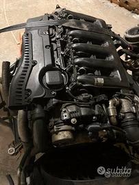 Motore bmw 525 2.5 256d2