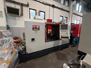 AWEA BM-1200 - Centro di Lavoro Verticale (VMC)