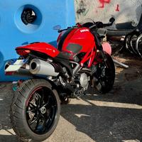 Ducati Monster 796+ - 2011