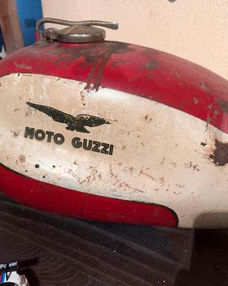 Serbatoio moto guzzi cardellino