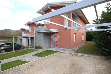 VILLA SINGOLA A BARZANÒ