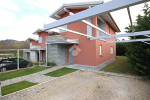 VILLA SINGOLA A BARZANÒ