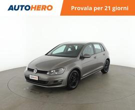 VOLKSWAGEN Golf GU27639
