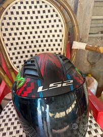 casco ls2