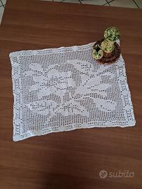 centrotavola crochet d'epoca con fiore