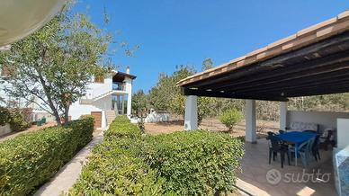 Casa vacanze con vista a pochi passi da spiaggetta