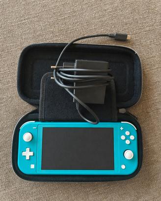 Nintendo Switch Lite turchese + Custodia e Caricab