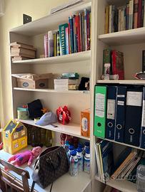 Scrivania e librerie da cameretta