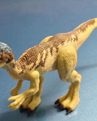 Jurassic World Camp Cretaceous Coelurus dinosauro
