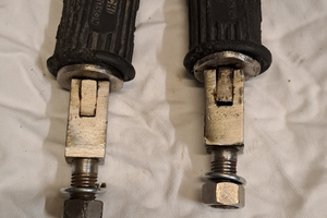 Pedane posteriori Aermacchi Harley Davidson Ala