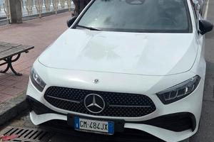 Macchina mercedes classe A 180 D Amgline