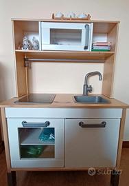 Cucina per bambini DUKTIG di IKEA