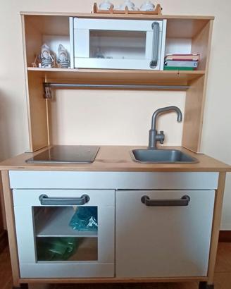 Cucina per bambini DUKTIG di IKEA