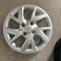 4 cerchi auto 175/65 R14 completi di coppa hyndai