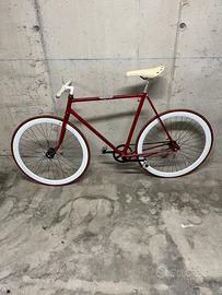 Bici scatto fisso