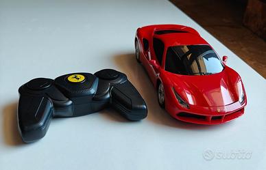 Ferrari 488 GTB Radiocomandata Rastar Scala 1:24