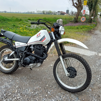 Yamaha XT 550