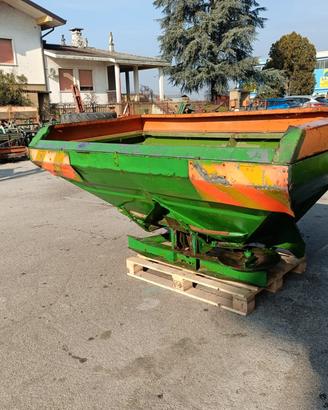 spandiconcime Amazone a doppio girante senza vento