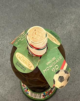 Bottiglia di vino MONDIALE 90.
