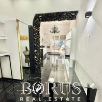 Locale commerciale su Corso di San Giovanni a T