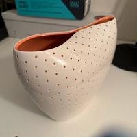 Vaso Aldo di Alessi Doriana e Massimiliano Fuksas