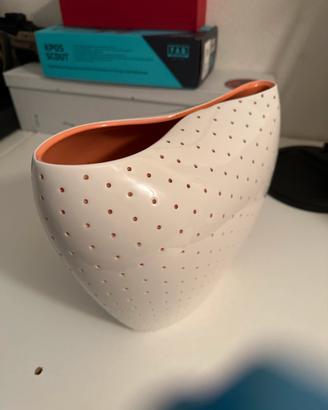 Vaso Aldo di Alessi Doriana e Massimiliano Fuksas