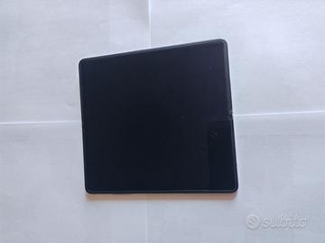 HONOR Magic V2