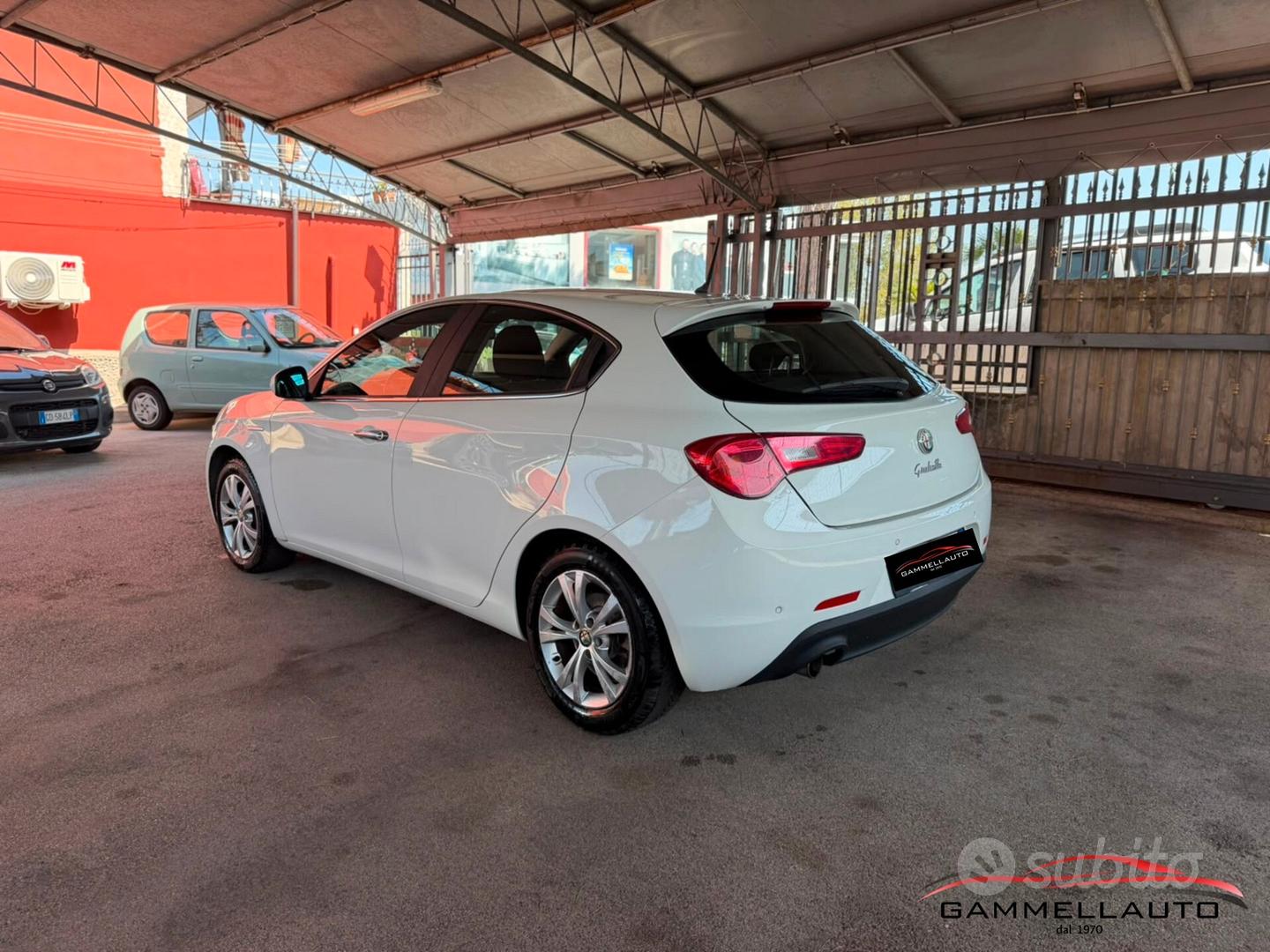 Alfa Romeo Giulietta 2010 photo 4