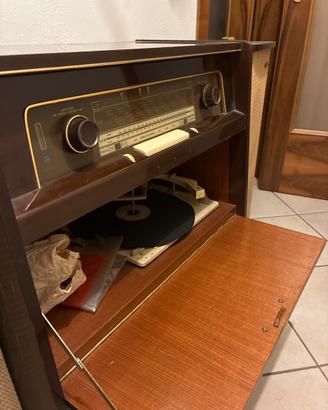 Mobile radio-giradischi vintage anni ’50/’60