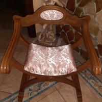 Savonarola poltrona camera da letto